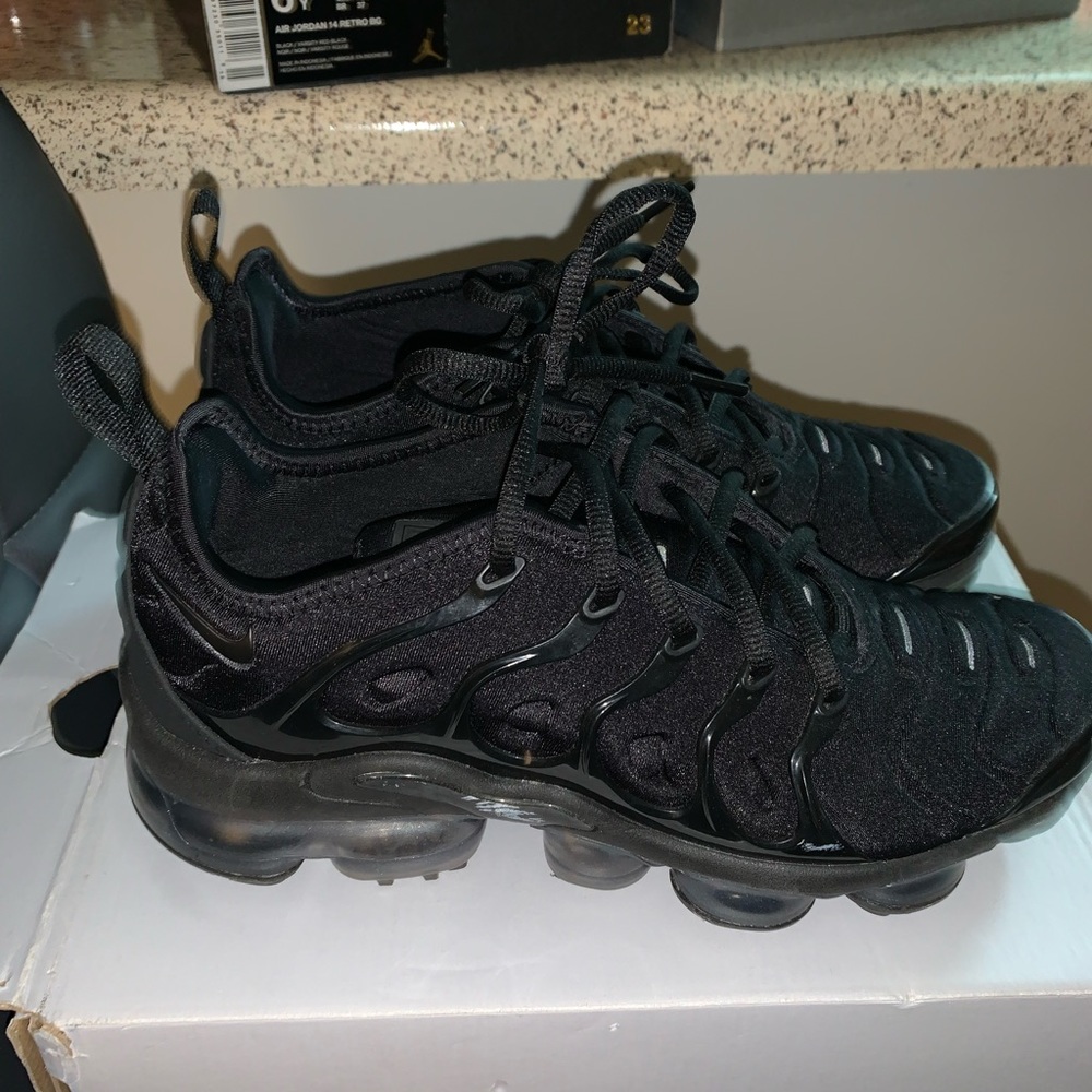 nike vapor max